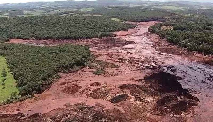 A lama se desloca e o perigo já é previsto (Foto: Divulgação)