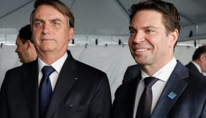 Um dos primeiros atos de Ramagem, após ser escolhido por Bolsonaro para comandar a PF, foi convidar o chefe da superintendência do Rio para deixar o cargo e assumir uma posição em Brasília, cumprindo o desejo do presidente de trocar a chefia do Rio Carolina Antunes/PR