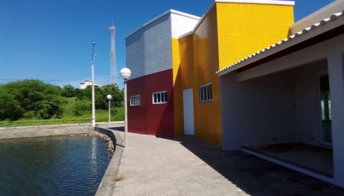 Praça de Candiba (Foto: Reprodução