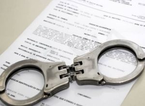 Cumprimento de mandado de prisão (Foto: Meramente ilustrativa)