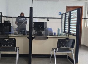 Delegacia de Guanambi (Foto: Portal Vilson Nunes)