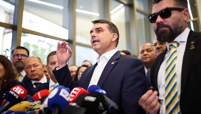 Flávio Bolsonaro (Foto: Reprodução)