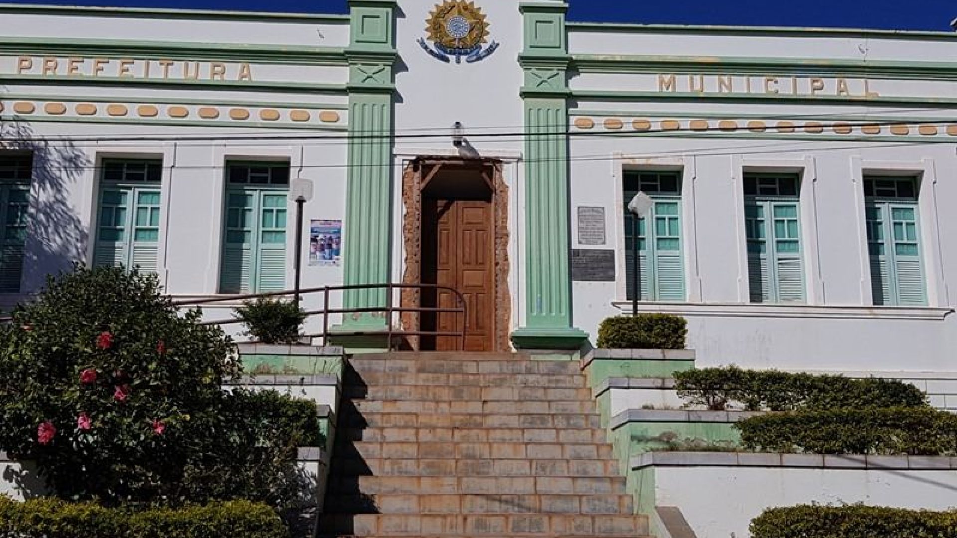 prefeitura de Riacho de Santana (Foto: Portal Vilson Nunes)