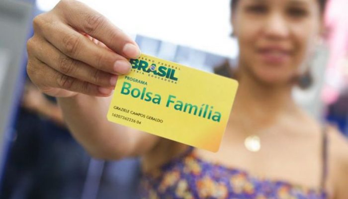 Bolsa Família (Rafael Lampert Zart)