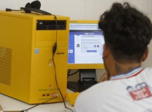 Escolas estão sem aulas presenciais há três meses — Foto: Carol Garcia/GOVBA