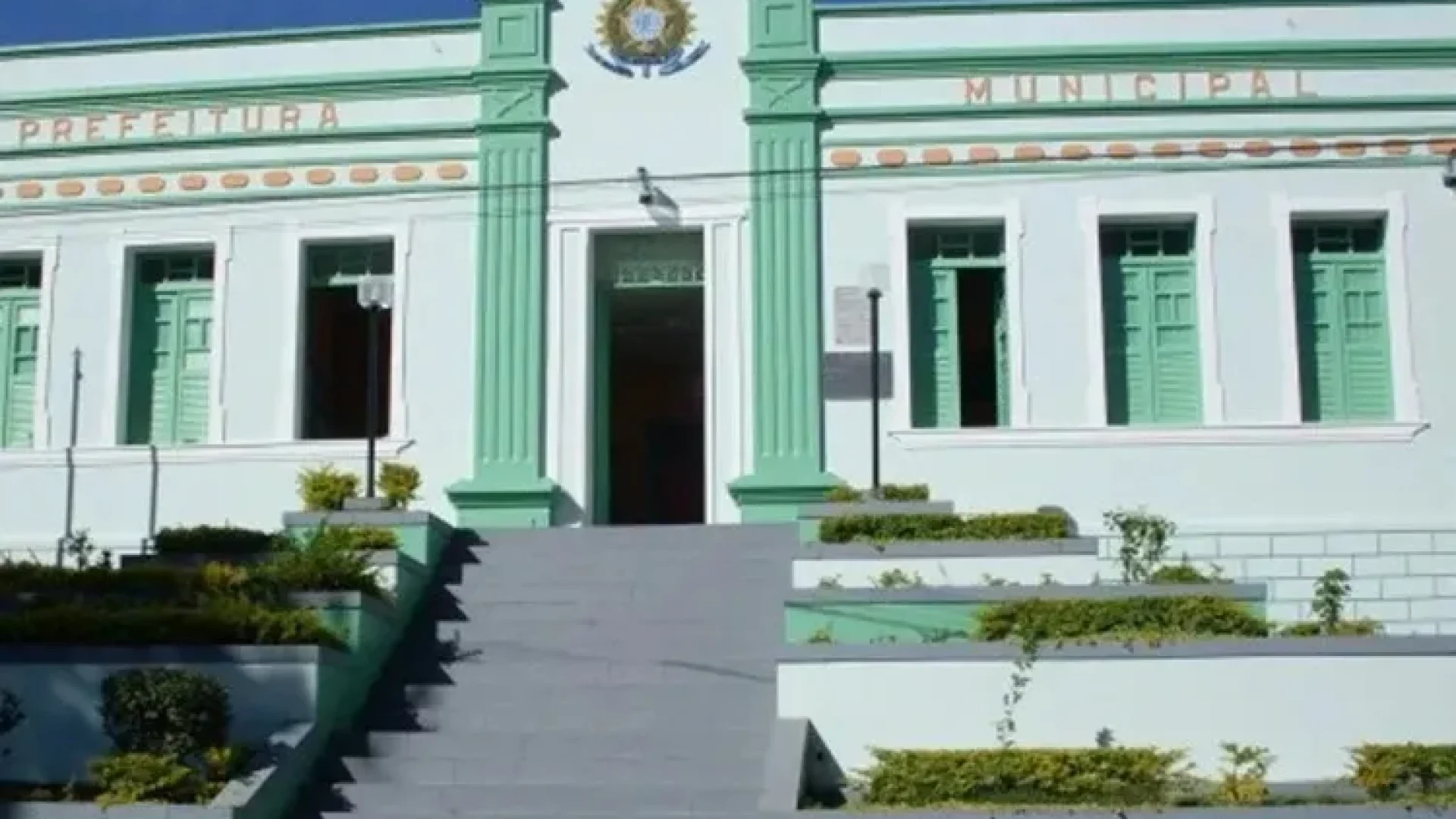 Riacho de Santana encerra inscrições para 184 vagas de professor nesta quinta (30)