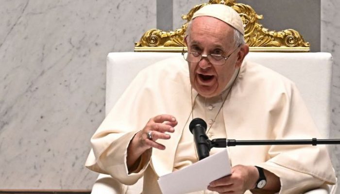 Papa Francisco em visita inédita para Behrein (Foto: Reprodução)