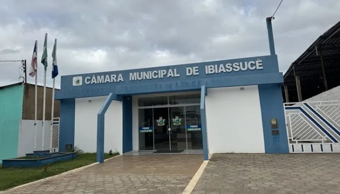 Câmara Municipal de Ibiassucê (Foto: Reprodução)